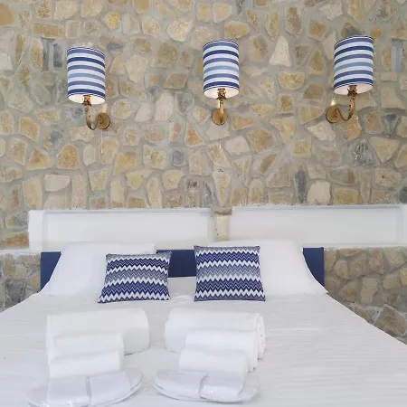Apartmanhotel I Giardini Dei Sensi 2*