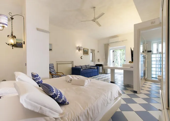 I Giardini Dei Sensi Lägenhetshotell Positano