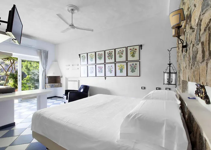 Aparthotel I Giardini Dei Sensi 2*